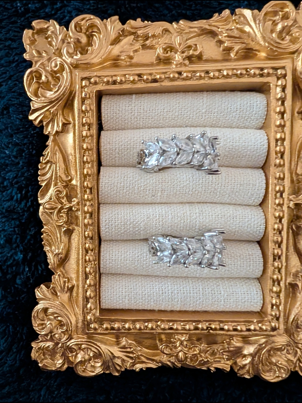 💎 Marquise Cluster CZ Cubic Zirconia Earrings 💎 - Picture 5 of 15